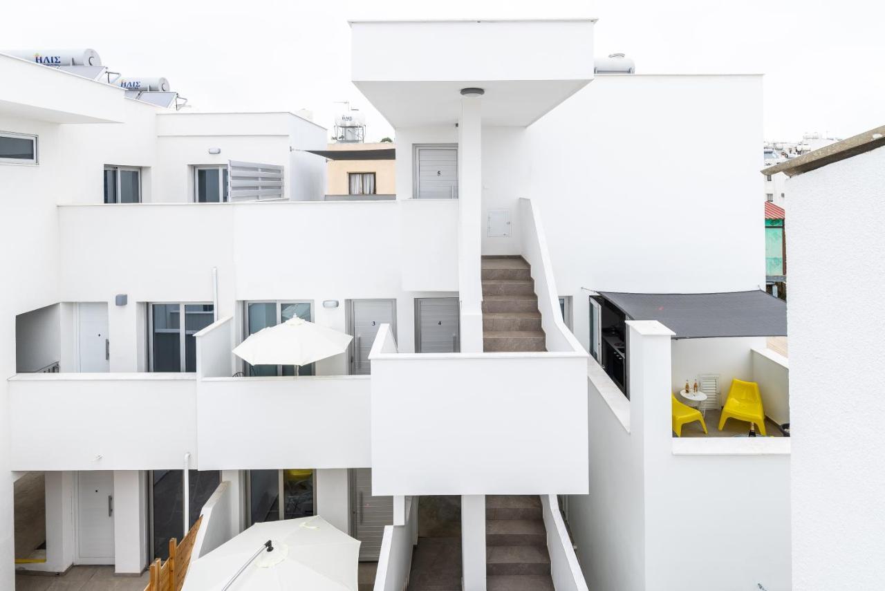 Spiros Luxury Apartments Айя-Напа Екстер'єр фото