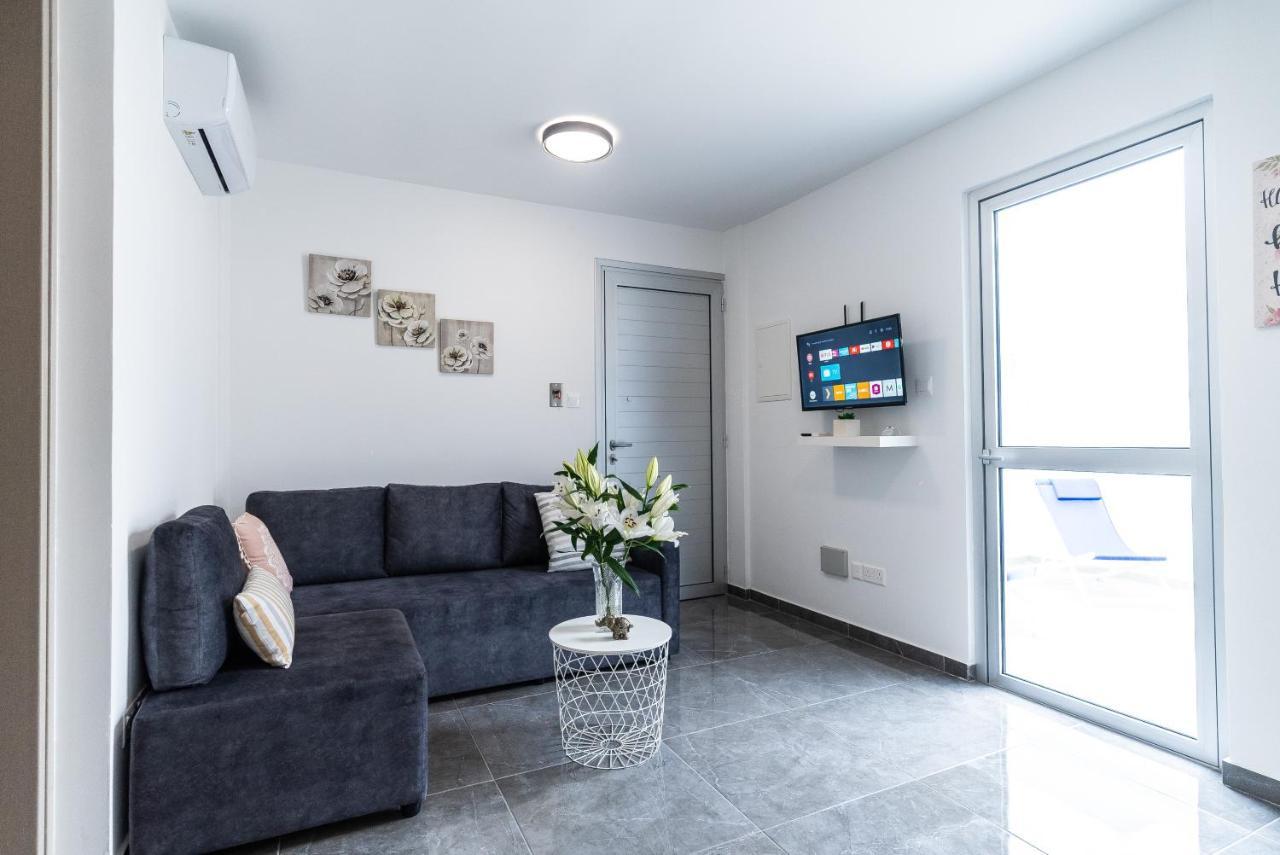 Spiros Luxury Apartments Айя-Напа Екстер'єр фото